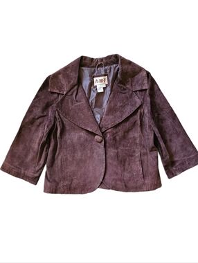 Vintage AMI Brown Leather Suede Blazer with Button & Collar detail, 100% leather